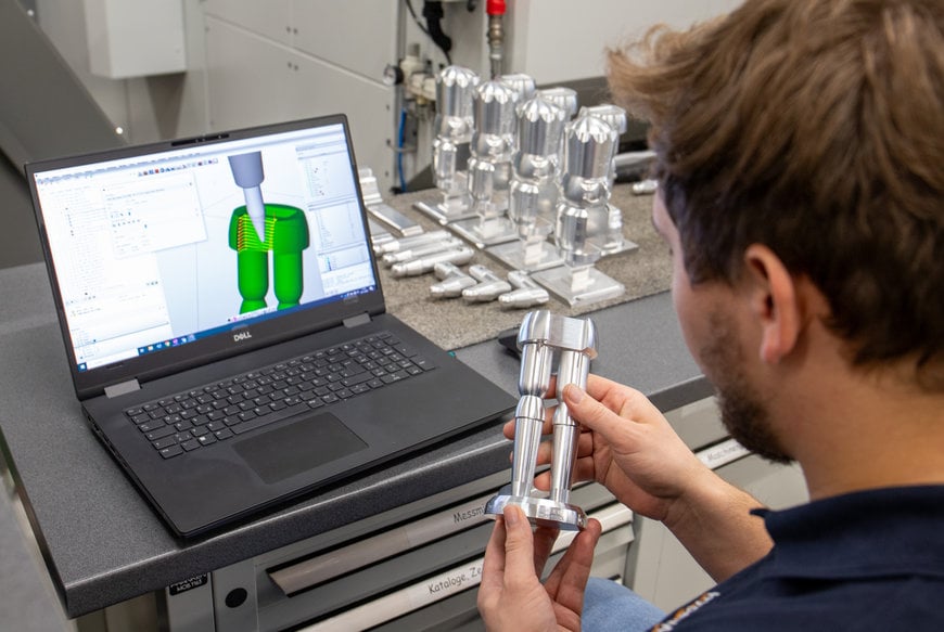 OPEN MIND präsentiert Bearbeitungsbeispiel Innovation trifft auf Tradition - CNC gefräster Nussknacker